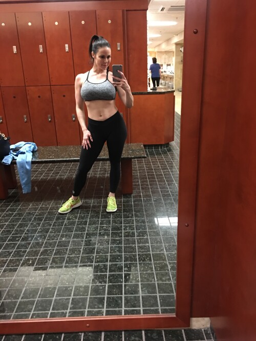 0125319-Gym-selfie-1-2017-03-25.jpg