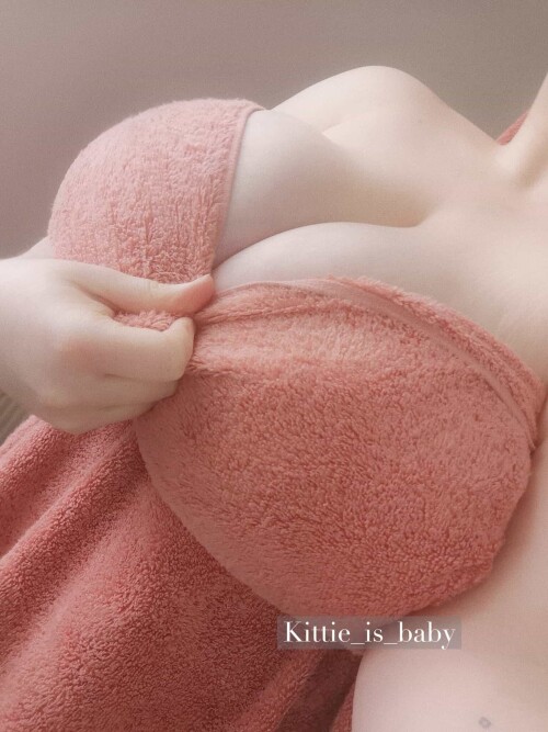 Kittie_is_baby/soft_kittn Nude Leaked Onlyfans Photo
