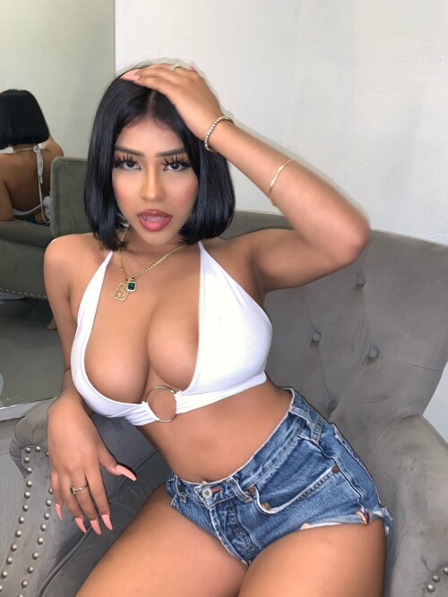 04B2716B-9965-4F75-9C2F-15A314F1B7D5.jpg