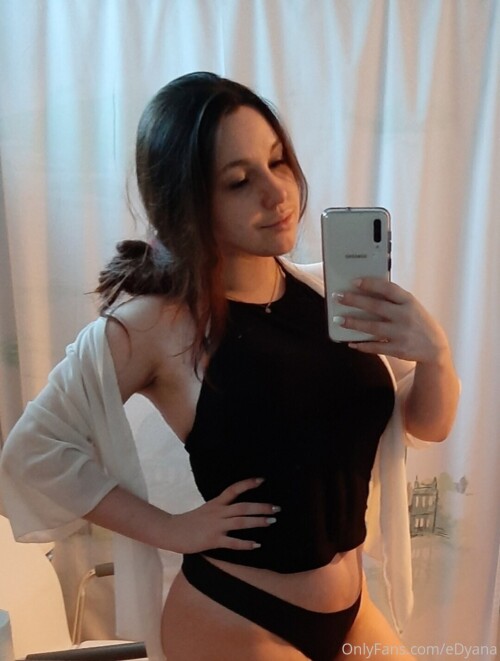 Junie Dyana (Edyana) Nude Leaked Onlyfans Photo Junie Dyana (Edyana) Nude Leaked Onlyfans Photo