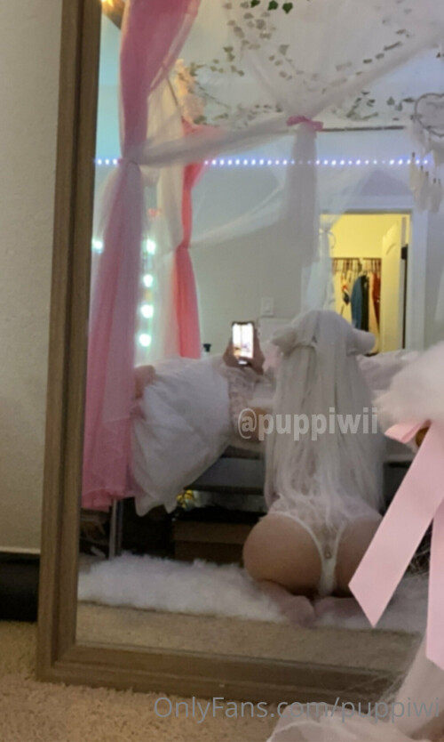 Grinchie/puppiwii Nude Leaked Onlyfans Photo Grinchie/puppiwii Nude Leaked Onlyfans Photo