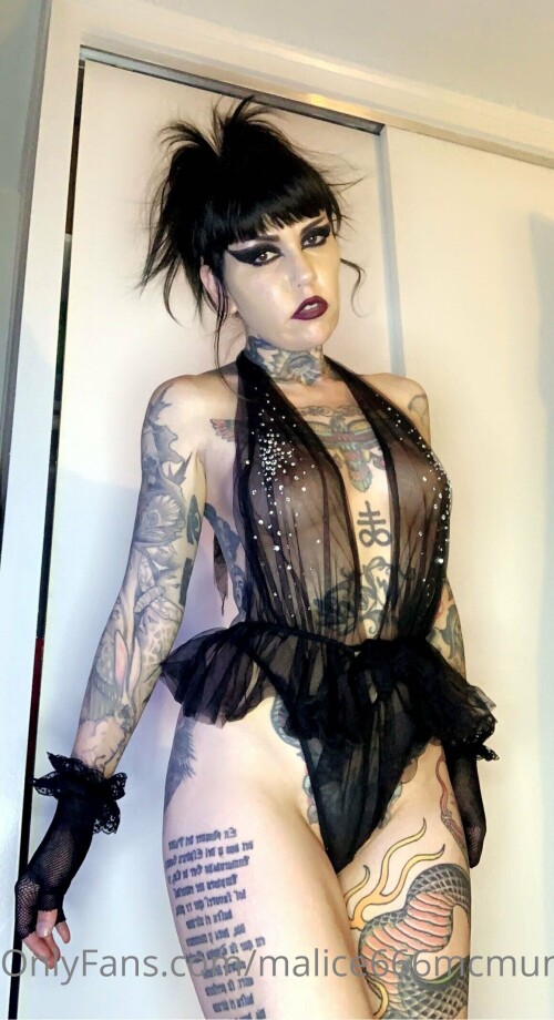 Malice Mcmunn: punk rock queen Nude Leaked Onlyfans Photo