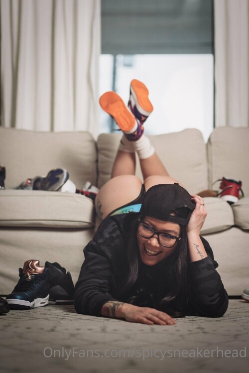 Jade Chung Nude Leaked Onlyfans Photo Jade Chung Nude Leaked Onlyfans Photo