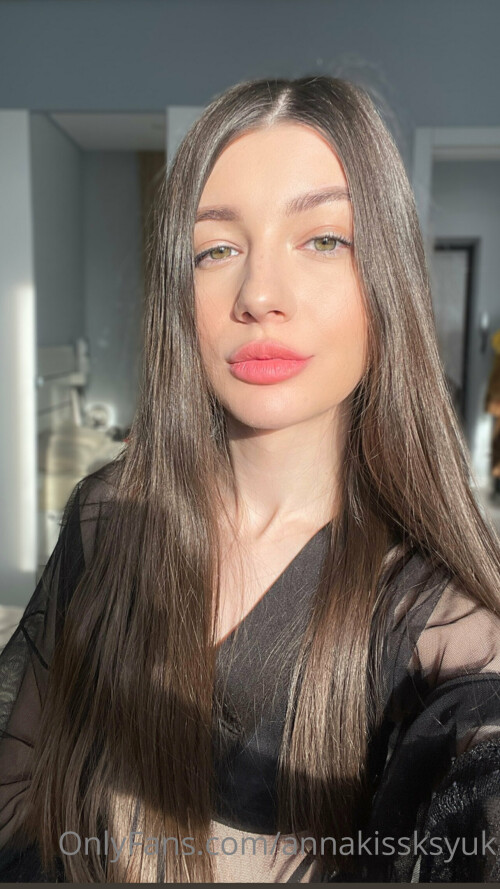 PETITE DOLL aka annakissksyuk Nude Leaked Onlyfans Photo PETITE DOLL aka annakissksyuk Nude Leaked Onlyfans Photo