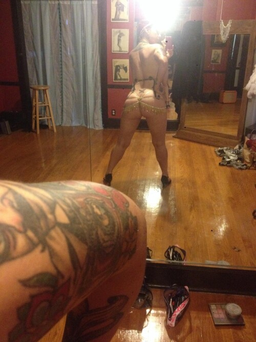 Danielle Colby Nude Leaked Onlyfans Photo Danielle Colby Nude Leaked Onlyfans Photo