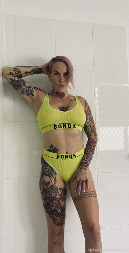 Bec Rawlings Nude Leaked Onlyfans Photo Bec Rawlings Nude Leaked Onlyfans Photo