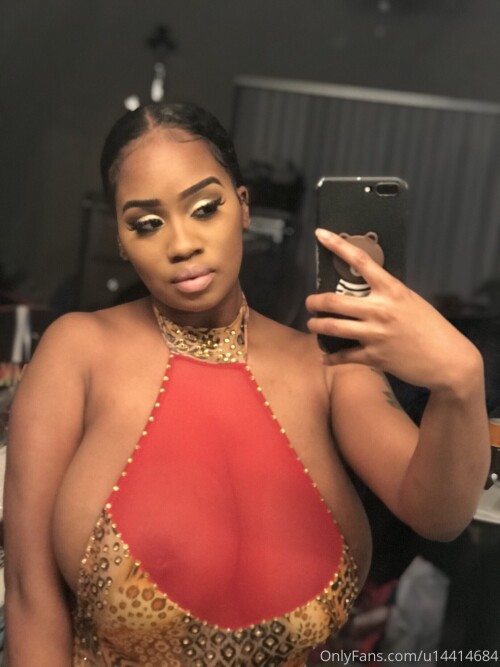 mariyahbleu23 / Mariyah Bleu / mariyah_bleu Nude Leaked Onlyfans Photo