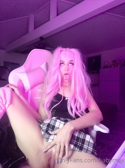 Babymox / Puppymox Nude Leaked Onlyfans Photo Babymox / Puppymox Nude Leaked Onlyfans Photo