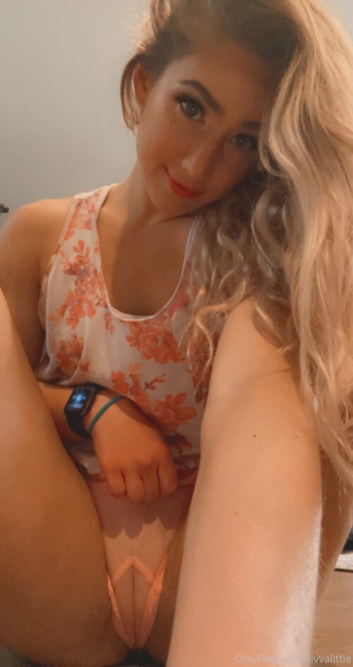 Livvalittle Nude Leaked Onlyfans Photo