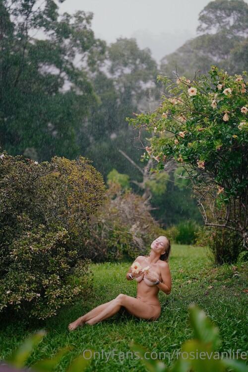 rosievanlife Nude Leaked Onlyfans Photo rosievanlife Nude Leaked Onlyfans Photo