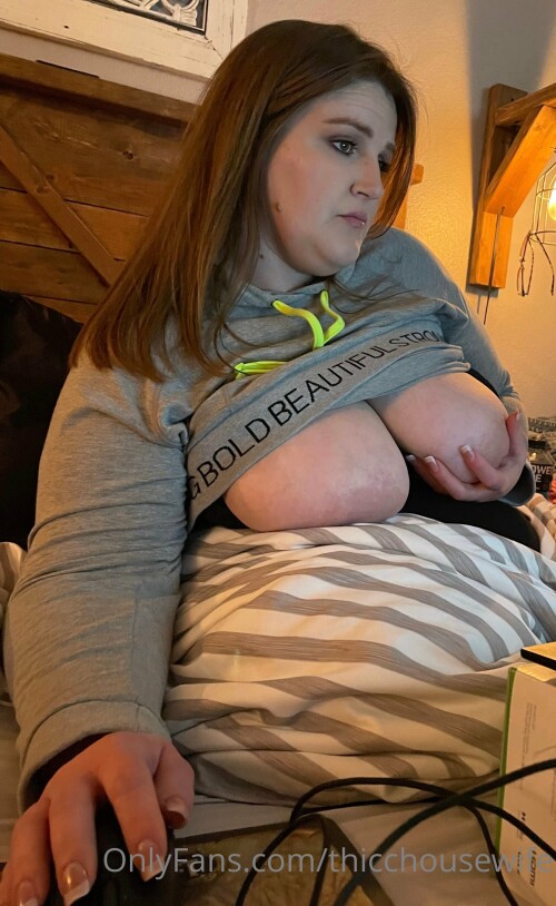 Thicchousewife Nude Leaked Onlyfans Photo Thicchousewife Nude Leaked Onlyfans Photo