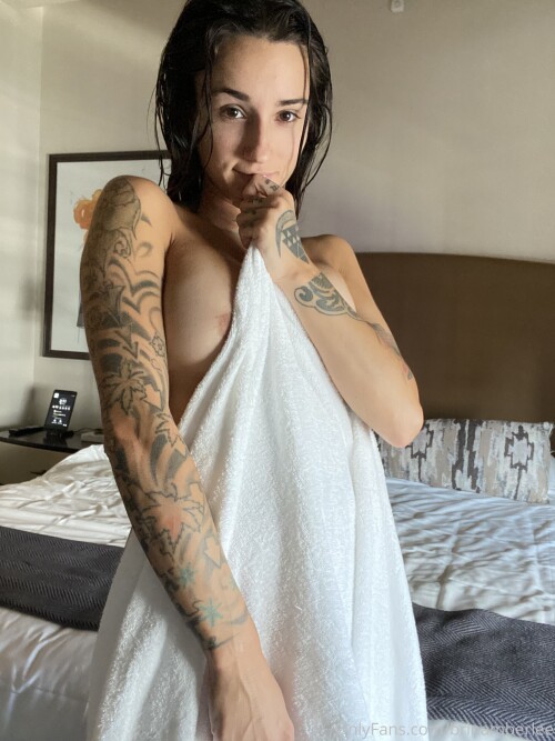 Brin Amberlee Nude Leaked Onlyfans Photo Brin Amberlee Nude Leaked Onlyfans Photo