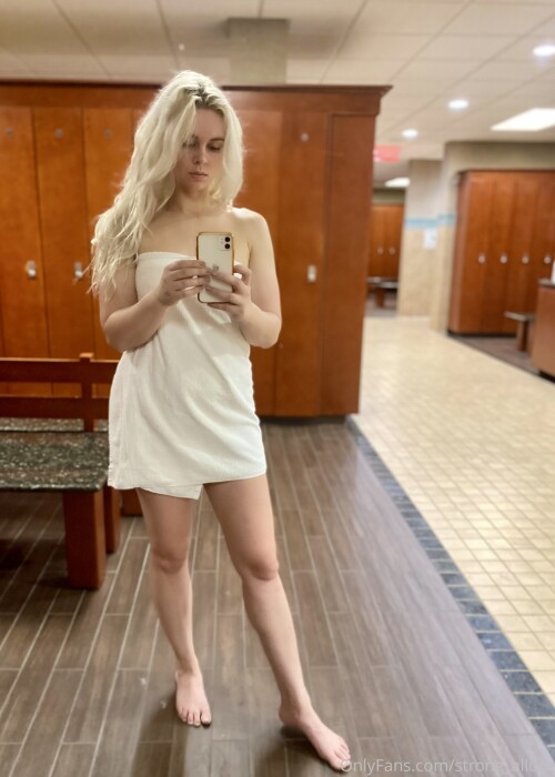 Strong Allure Nude Leaked Onlyfans Photo