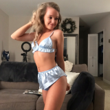 26687792_My-outfit-reminds-me-of-Cinderella-_01_post_file