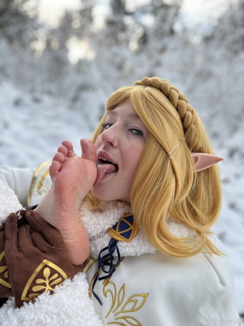 ZeldaHyrule Nude Leaked Onlyfans Photo ZeldaHyrule Nude Leaked Onlyfans Photo