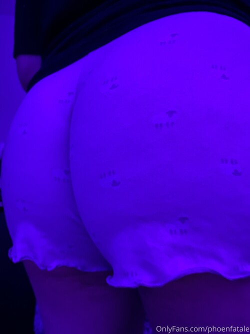 Phoenfatale | Vampiriczlut Nude Leaked Onlyfans Photo Phoenfatale | Vampiriczlut Nude Leaked Onlyfans Photo
