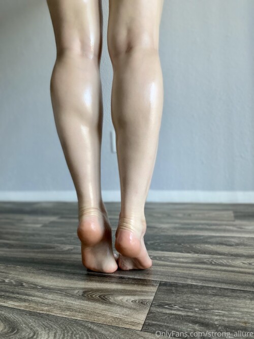Strong Allure Nude Leaked Onlyfans Photo