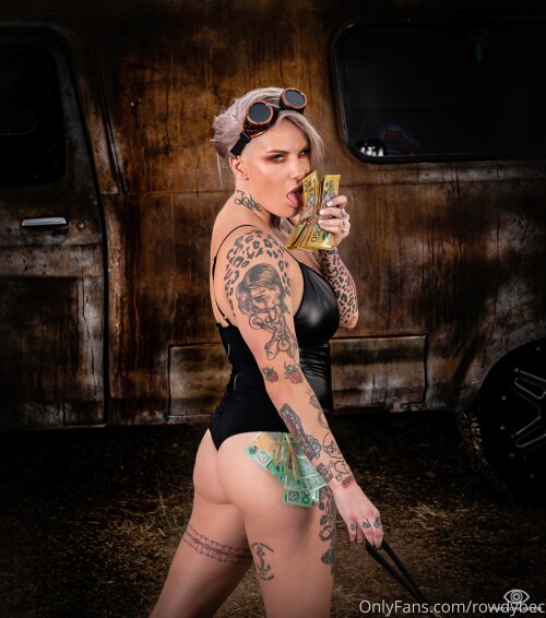 Bec Rawlings Nude Leaked Onlyfans Photo Bec Rawlings Nude Leaked Onlyfans Photo