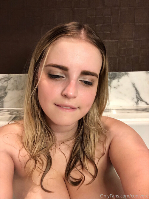Codi vore / codivore Nude Leaked Onlyfans Photo