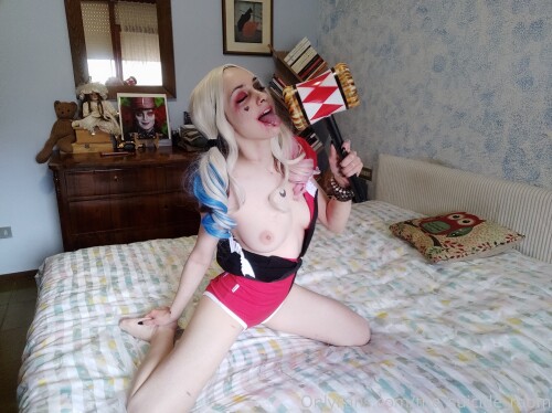 the_suicide_room / Una-vita-sprecata Nude Leaked Onlyfans Photo