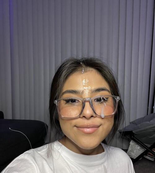 444Vanessa / Vanessak_2002 Nude Leaked Onlyfans Photo