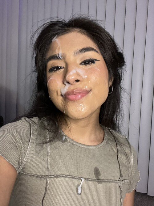 444Vanessa / Vanessak_2002 Nude Leaked Onlyfans Photo