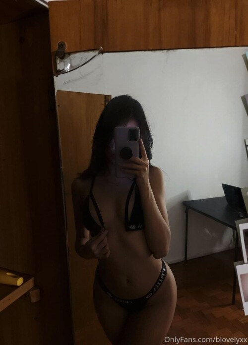 Badlovelyxx Nude Leaked Onlyfans Photo Badlovelyxx Nude Leaked Onlyfans Photo