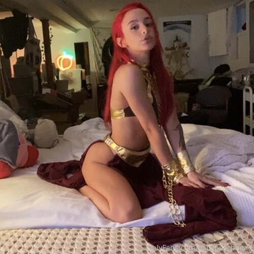 Kat / BabyPeachHead Nude Leaked Onlyfans Photo Kat / BabyPeachHead Nude Leaked Onlyfans Photo