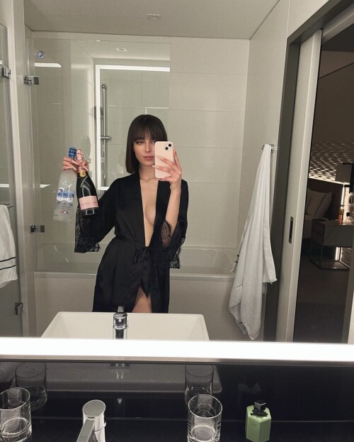 CocoLayth Nude Leaked Onlyfans Photo
