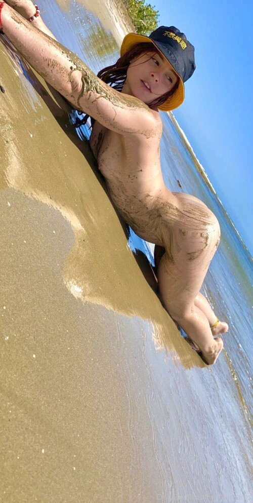Ariel Dreams / Isairelys Nude Leaked Onlyfans Photo Ariel Dreams / Isairelys Nude Leaked Onlyfans Photo