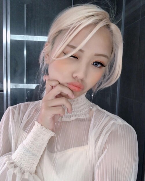 Vyvan Le Nude Leaked Onlyfans Photo