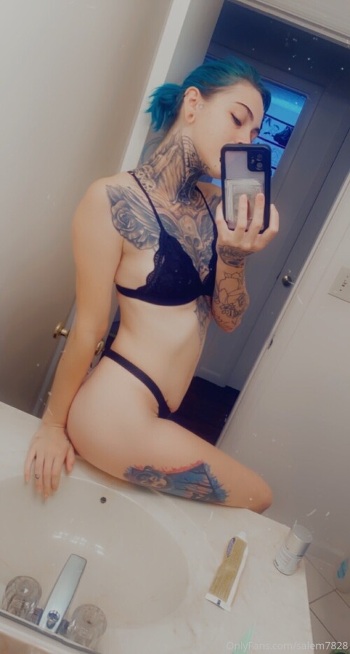 Stephanie Kelly (salem7828, thatonealtmom) Nude Leaked Onlyfans Photo Stephanie Kelly (salem7828, thatonealtmom) Nude Leaked Onlyfans Photo