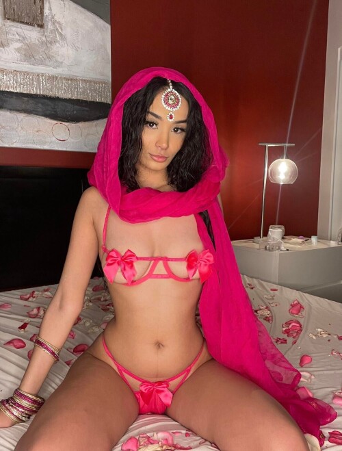 Sahar baby | Saharbbyy | sahabby Nude Leaked Onlyfans Photo Sahar baby | Saharbbyy | sahabby Nude Leaked Onlyfans Photo