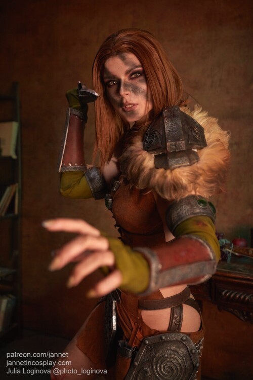 Aela-the-Huntress-Skyrim---IMG_7824---AGORXX.md.jpg