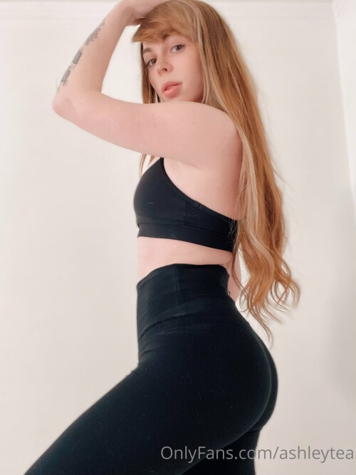ashleytea / heyashleytea Nude Leaked Onlyfans Photo
