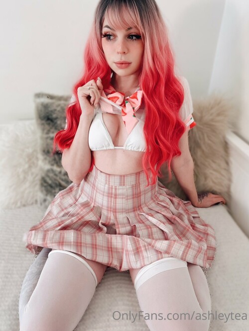 ashleytea / heyashleytea Nude Leaked Onlyfans Photo