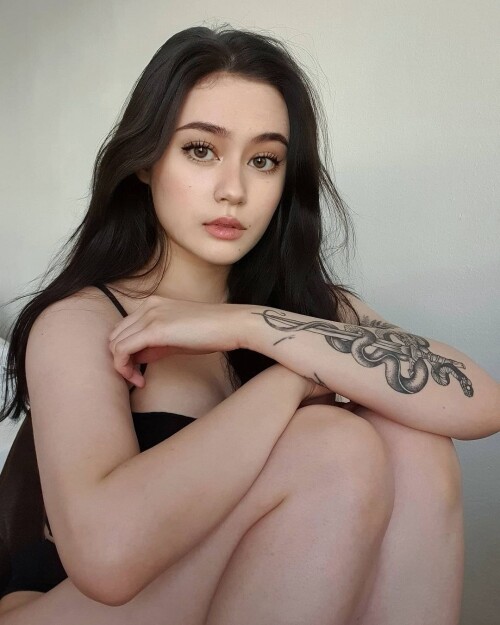 B410B62A-EBB1-4D9B-92D8-08DC6C5ADBAF.md.jpg