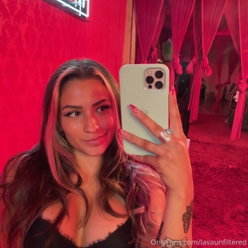 Lavagrll - Lavaxgrll Nude Leaked Onlyfans Photo Lavagrll - Lavaxgrll Nude Leaked Onlyfans Photo