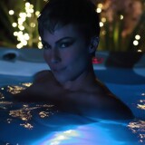 Black-bikini-hot-tub-5