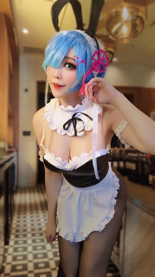 Bunny-Girl-Rem25.md.jpg