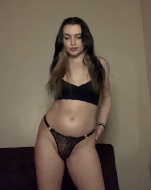 Cloudeeuh Nude Leaked Onlyfans Photo Cloudeeuh Nude Leaked Onlyfans Photo