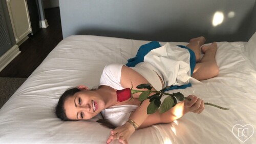 Dani-Daniels-Belle-Cosplay3.md.jpg