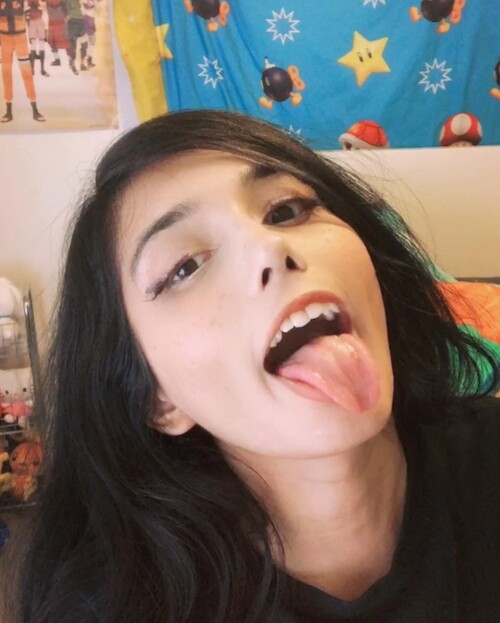 hinawynne Nude Leaked Onlyfans Photo hinawynne Nude Leaked Onlyfans Photo