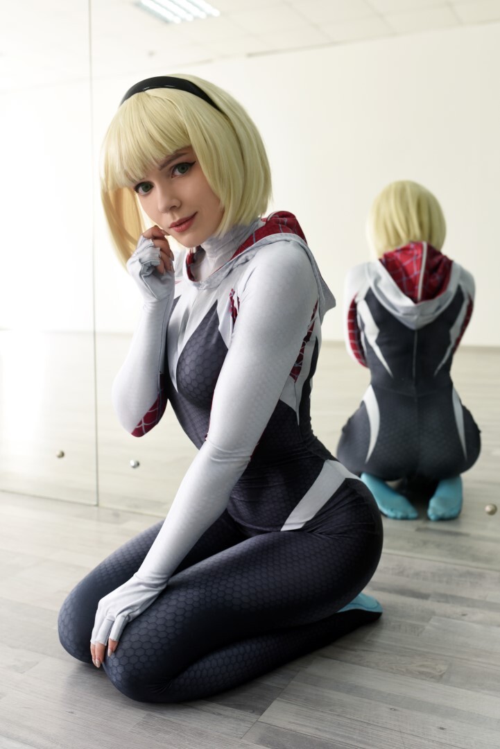 https://simp2.jpg5.su/Evenink-Spider-Gwen-Cosplay-12.jpg