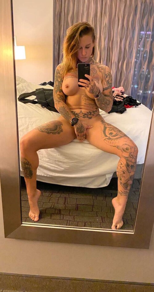 Kinessa Johnson / madaamhuntress Nude Leaked Onlyfans Photo Kinessa Johnson / madaamhuntress Nude Leaked Onlyfans Photo
