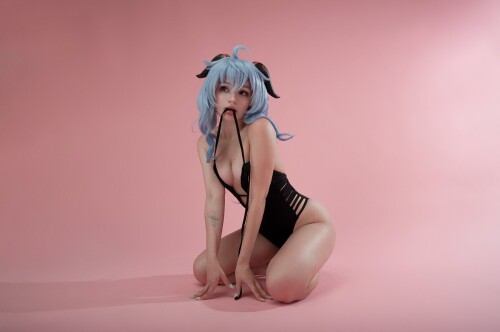 Alcololi (Alcoholy) Nude Leaked Onlyfans Photo Alcololi (Alcoholy) Nude Leaked Onlyfans Photo