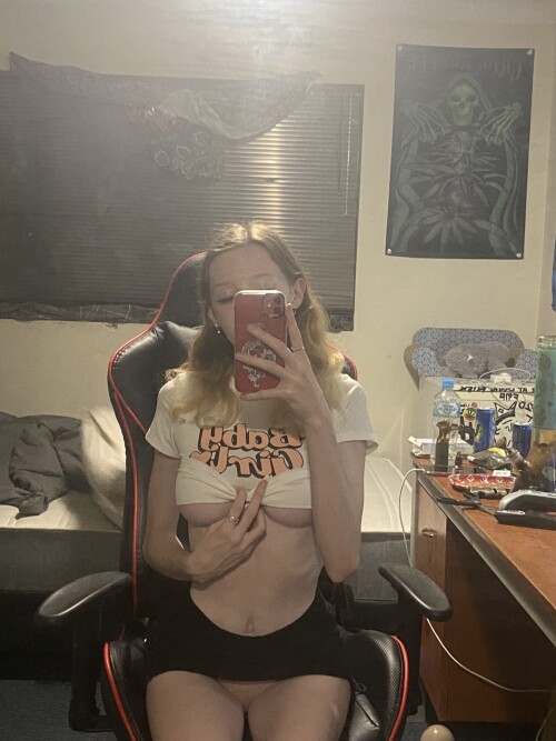 katey_18 / Katey Jarvis Nude Leaked Onlyfans Photo
