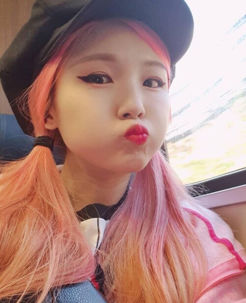 Hachubby-Instagram-selfie-10-31.md.jpg