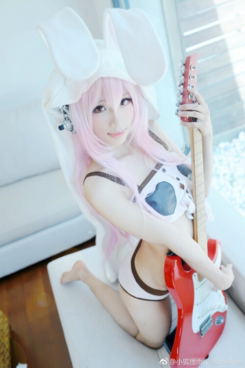 HaneAme--3-02-Super-Sonico---Bunny-Hoodie-peachring.com-_HaneAme-2017-04-12-1.md.jpg