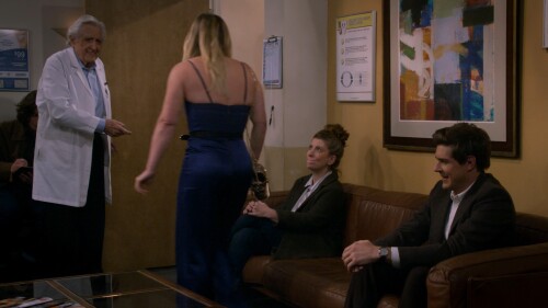 How.I.Met.Your.Father.S01E08.The.Perfect.Shot.1080p.HULU.WEB-DL.DDP5.1.H.264-NOSiViD.mkv_snapshot_11.51_2022.03.02_07.07.20.md.jpg